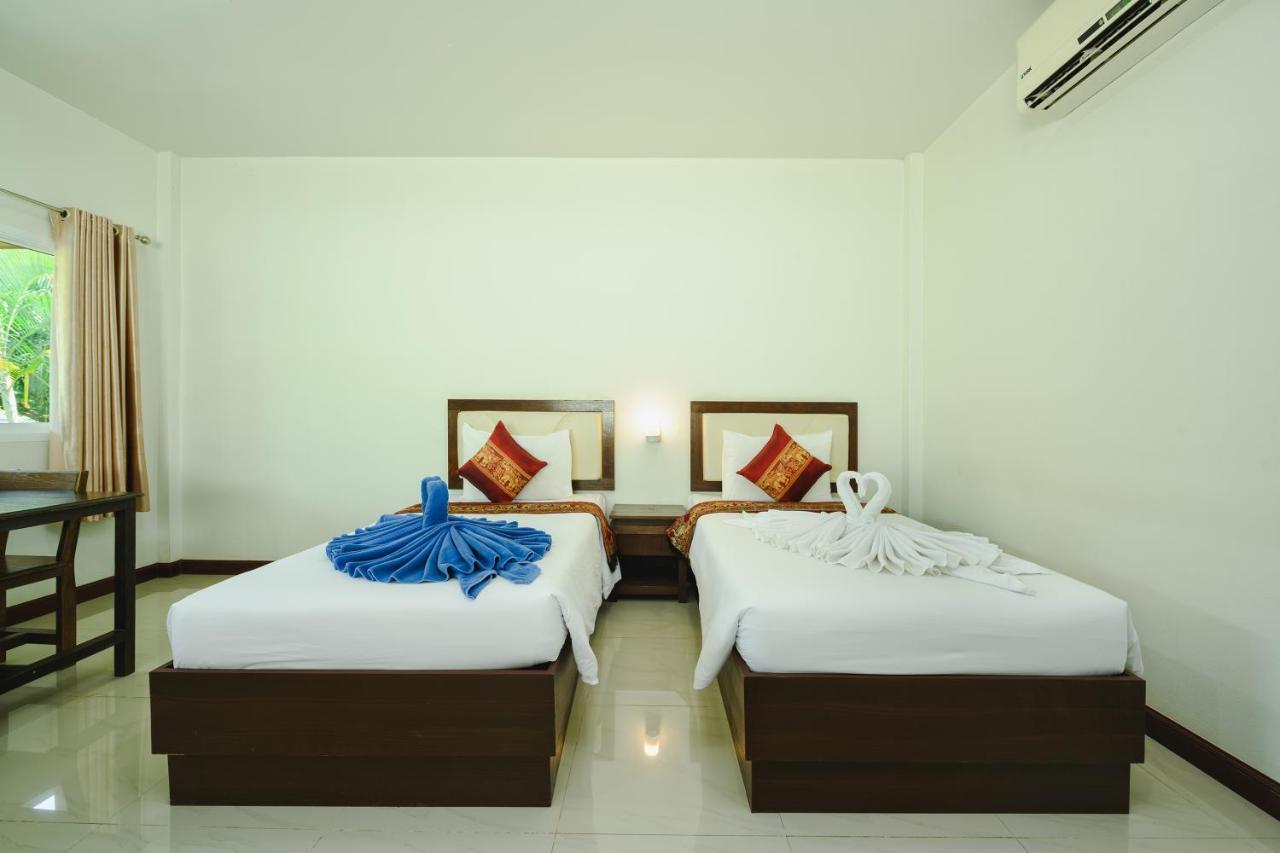 Phuket Airport Villa Ban Bo Han Екстер'єр фото