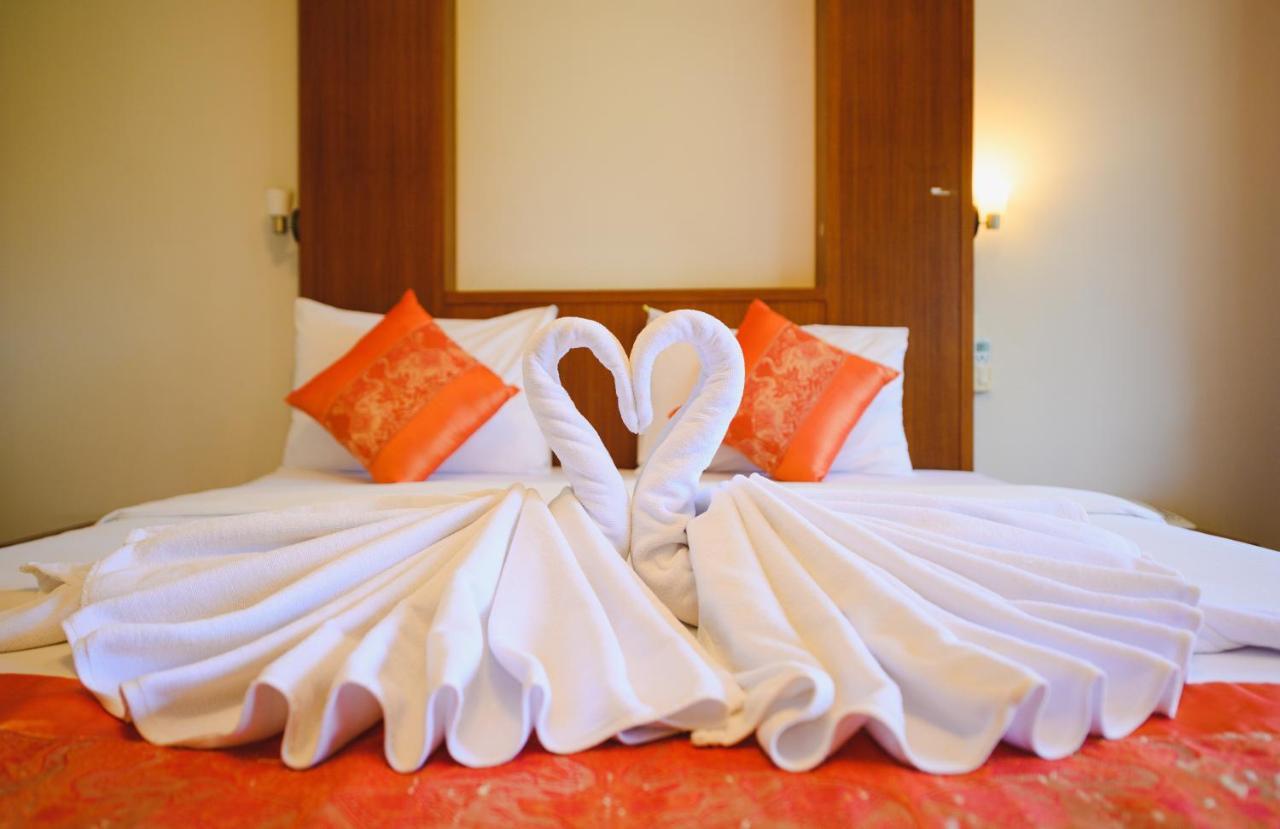 Phuket Airport Villa Ban Bo Han Екстер'єр фото