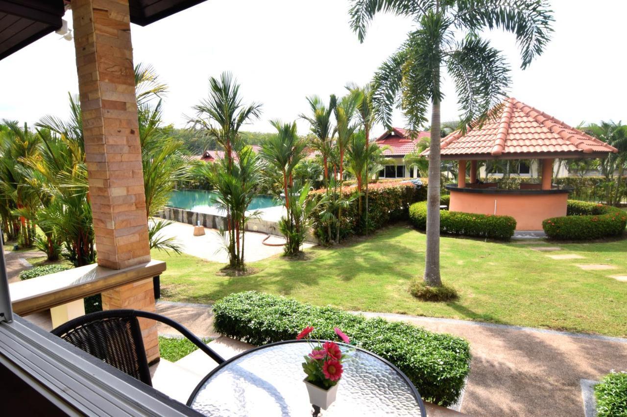 Phuket Airport Villa Ban Bo Han Екстер'єр фото